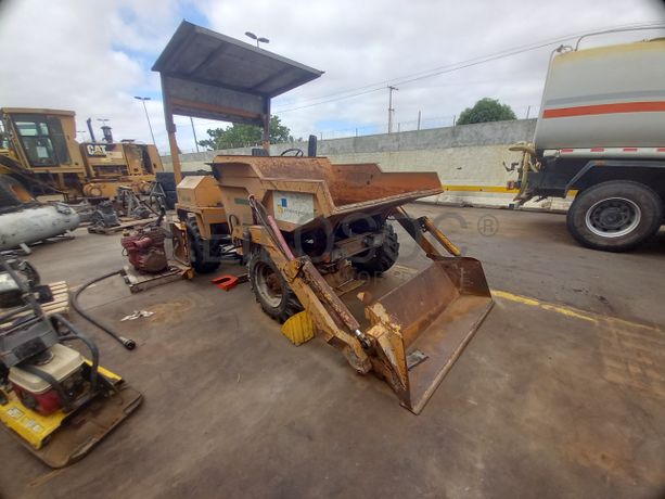 Dumpers (4X4) + Geradores + Bomba Betão 50 M3/H