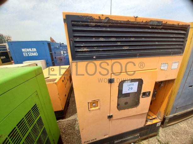 Dumpers (4X4) + Geradores + Bomba Betão 50 M3/H