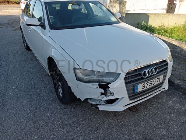 Audi A4 Avant TDI · Ano 2012