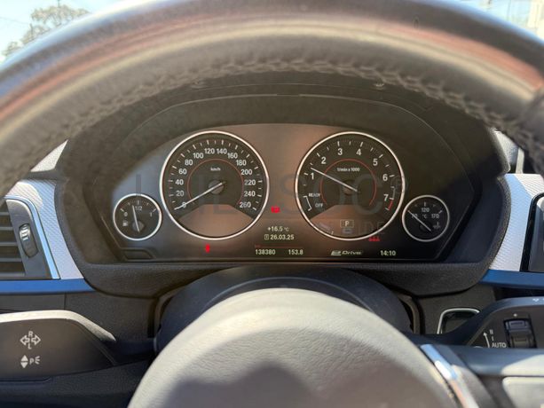 BMW 330E · Ano 2018