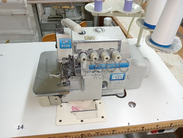 Máquina de Corte e Cose