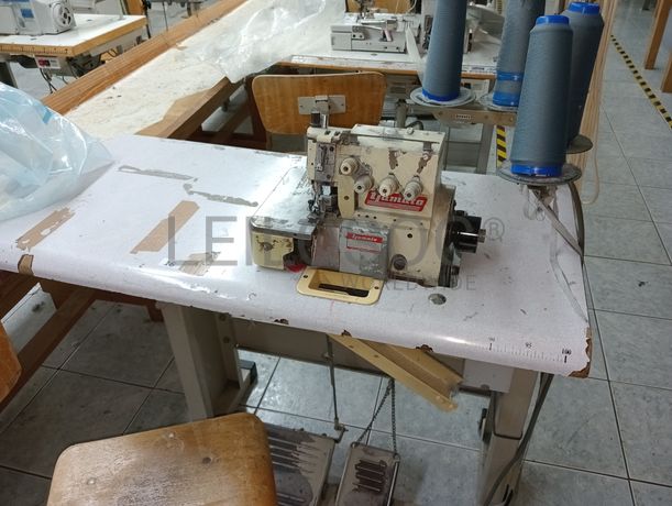 Máquina de Corte e Cose