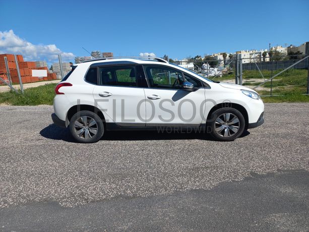 Peugeot 2008 · Ano 2014