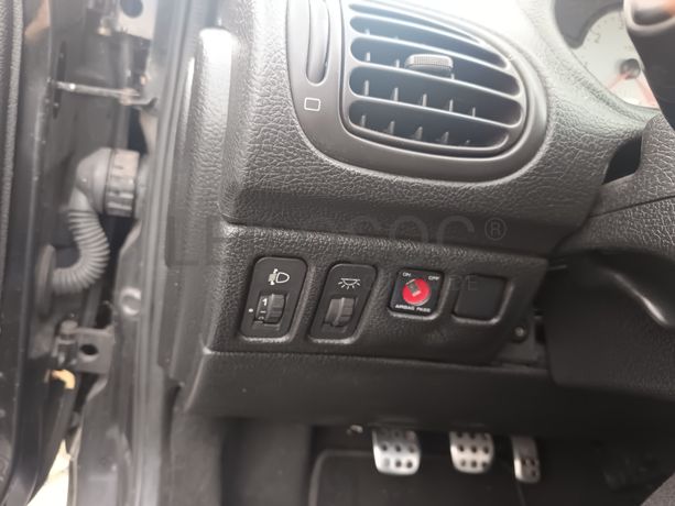 Peugeot 206 · Ano 2001