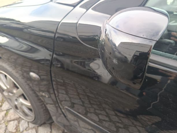 Peugeot 206 · Ano 2001