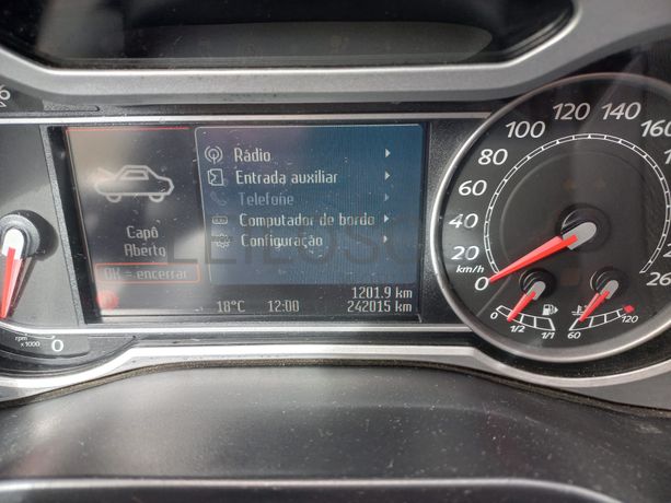 Ford S-Max · Ano 2009