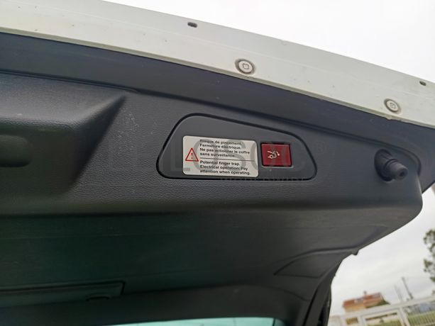 Peugeot 508 HDI 16 · Ano 2013