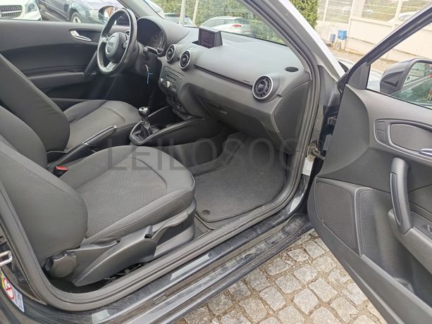 Audi A1 · Ano 2011