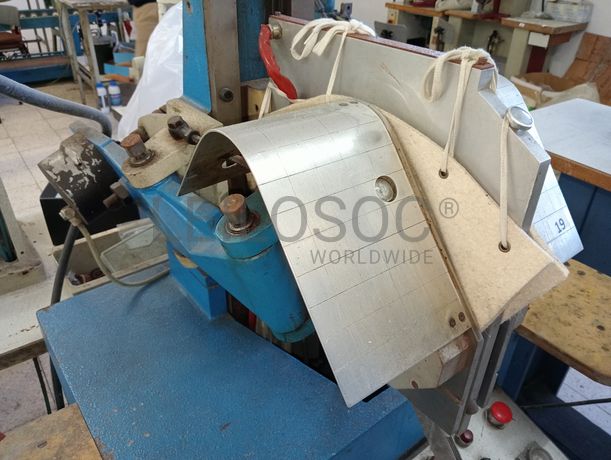 Máquinas de Timbrar · Entretelar · Cravar · Vergar · Facear