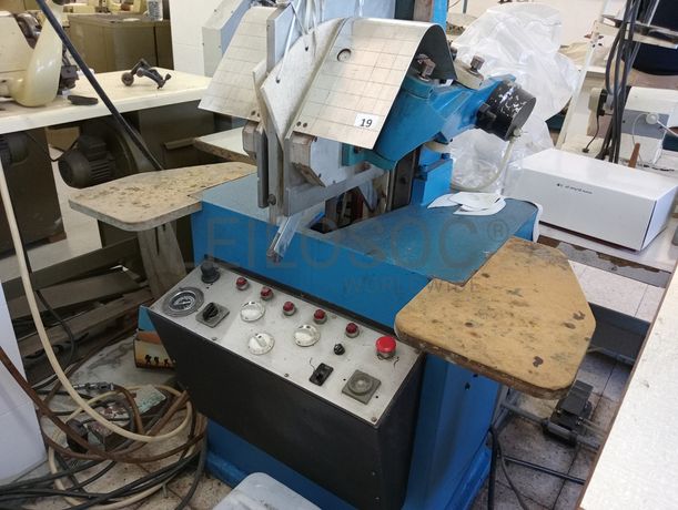 Máquinas de Timbrar · Entretelar · Cravar · Vergar · Facear