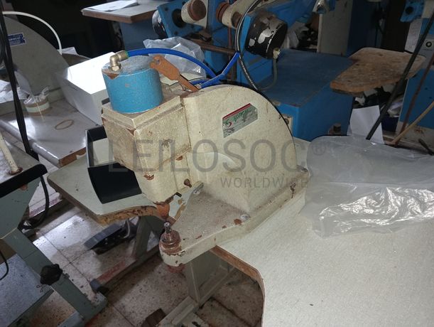 Máquinas de Timbrar · Entretelar · Cravar · Vergar · Facear