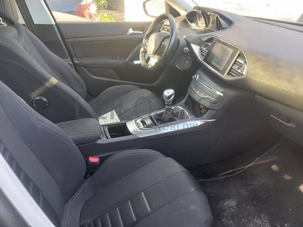 Peugeot 308 · Ano 2014