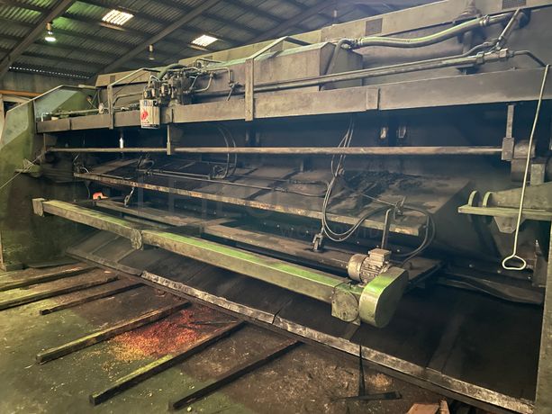 Guilhotina GHV · Ano 1992