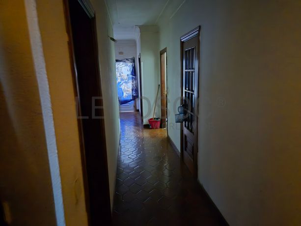 Moradia V8 · Alfândega da Fé
