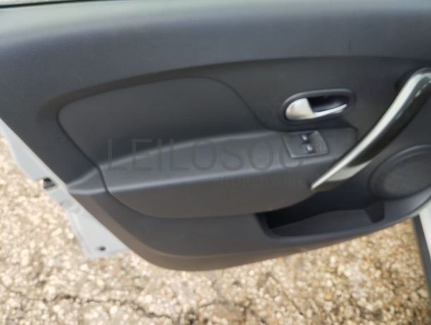 Dacia Logan · Ano 2017