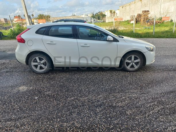 Volvo V40 · Ano 2016