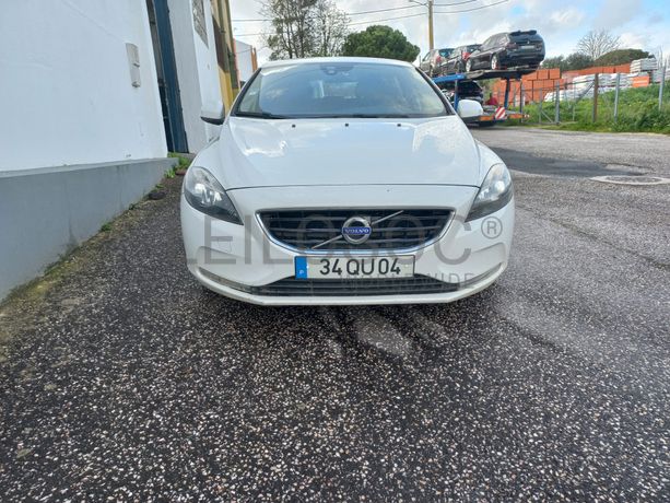 Volvo V40 · Ano 2016
