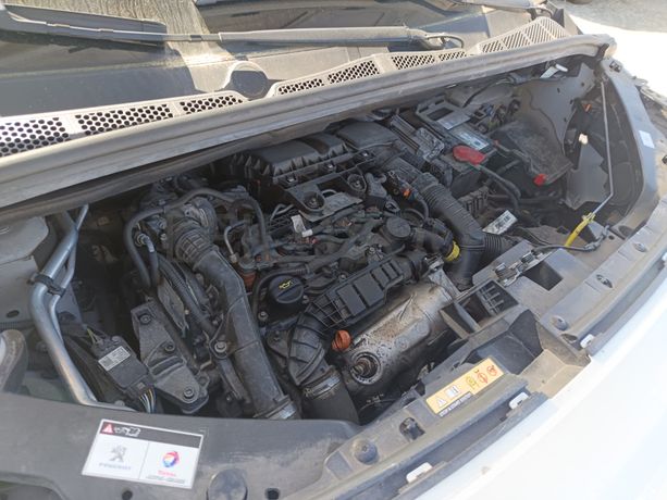 Peugeot Partner 1.5 BlueHDi · Ano 2020