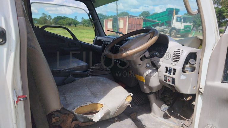 Toyota Dina