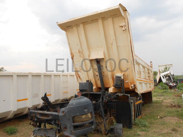 Tipper Truck 26t (6X4)