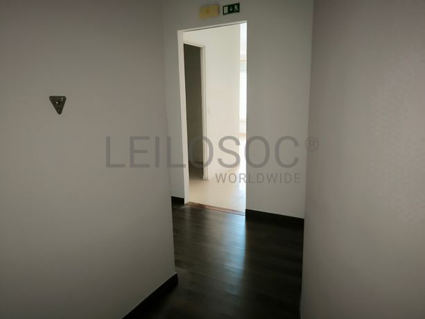 Loja · Amadora
