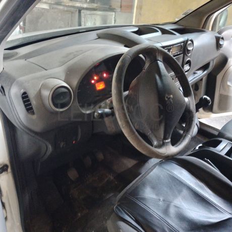 Peugeot Partner · Ano 2008