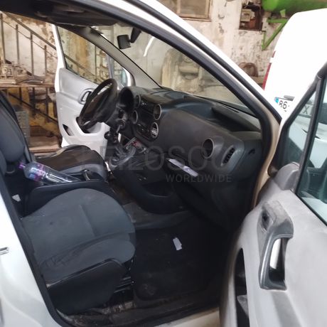 Peugeot Partner · Ano 2008