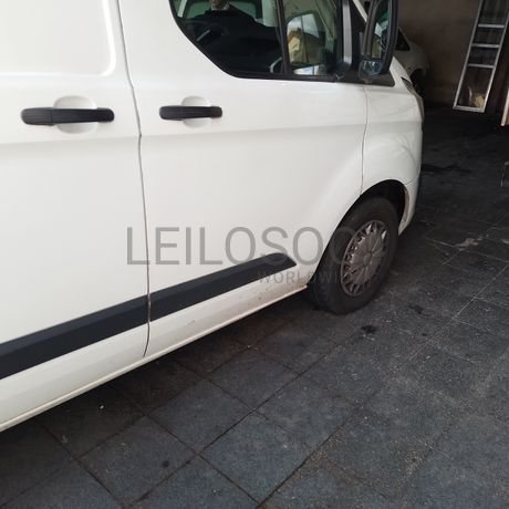 Ford Transit Custom · Ano 2013