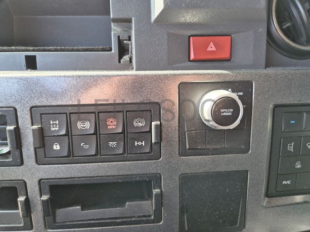 Renault Trucks · Ano 2014