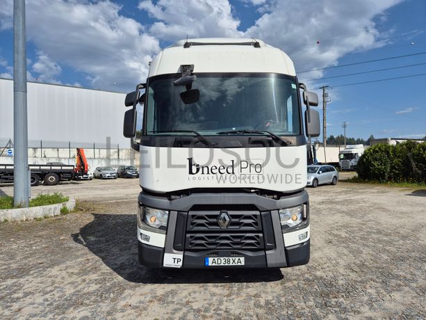 Renault Trucks · Ano 2014