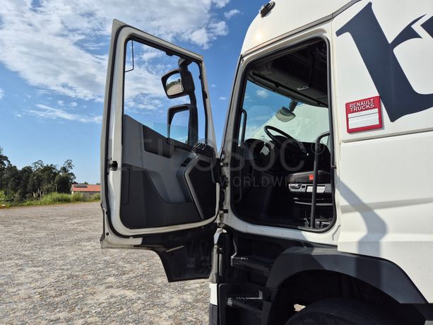 Renault Trucks · Ano 2014