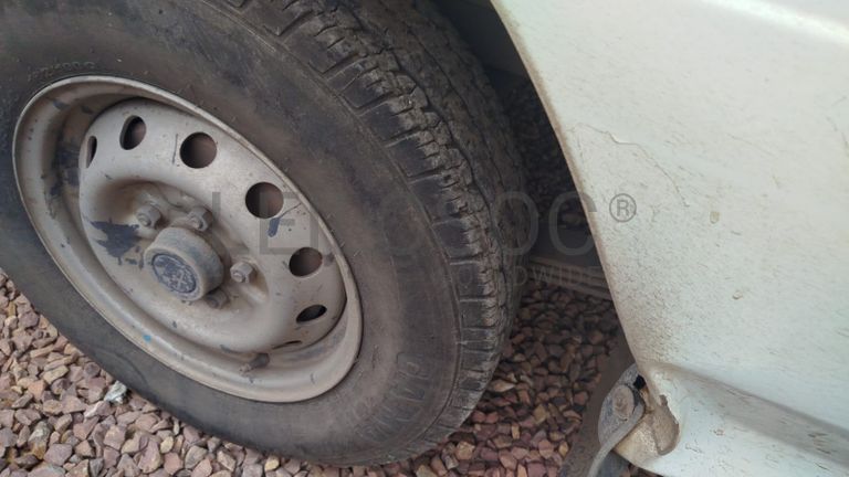 Mini bus Mitsubishi L200