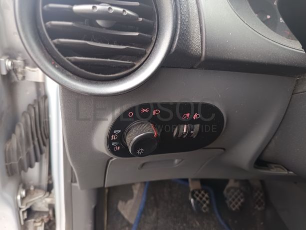 Seat Ibiza · Ano 2006