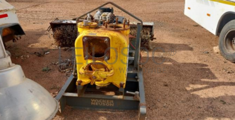  Moto-bomba Wacker Neuson PT6LS