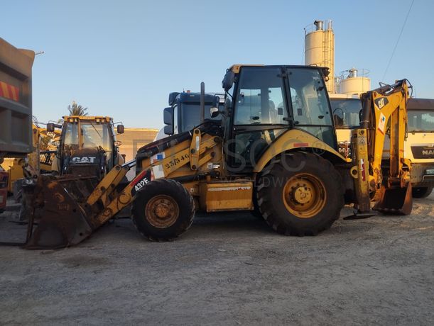 Retro-escavadeira  Caterpillar 432E