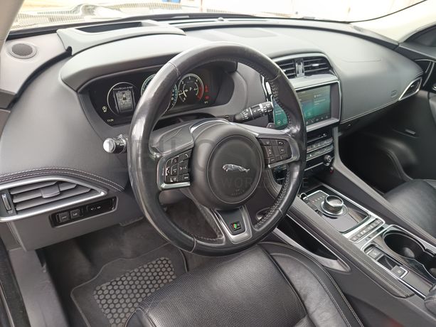 Jaguar F-Pace · Ano 2016