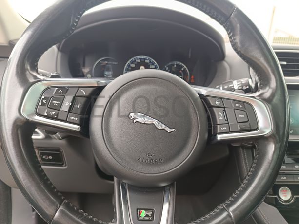 Jaguar F-Pace · Ano 2016