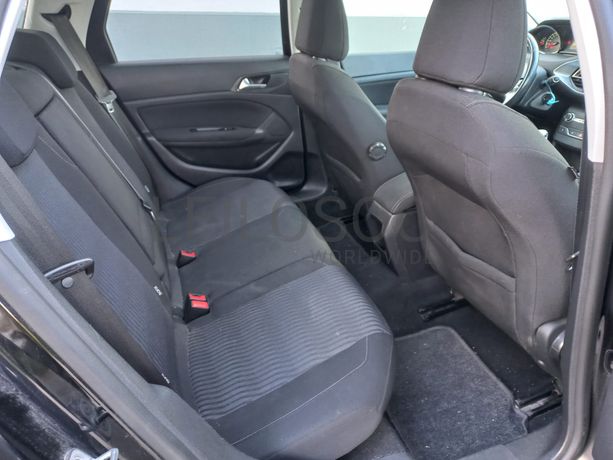 Peugeot 308 · Ano 2014