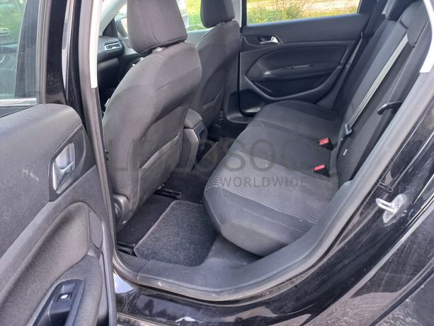 Peugeot 308 · Ano 2014