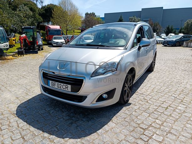 Peugeot 5008 · Ano 2016