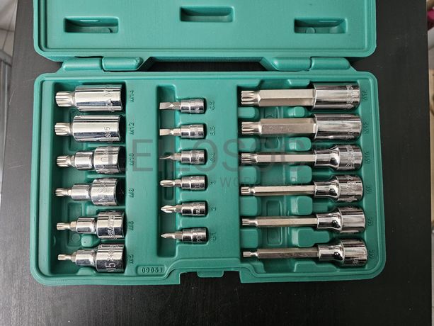 CHAVES DE CAIXA DE BROCA 1/4" E 1/2"