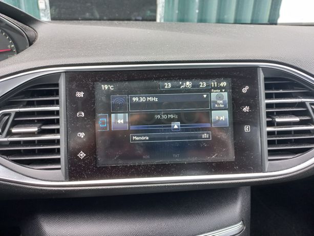 Peugeot 308 · Ano 2014