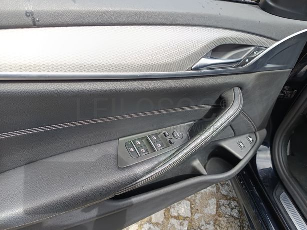 BMW 530E iPerformance Pack M · Ano 2018