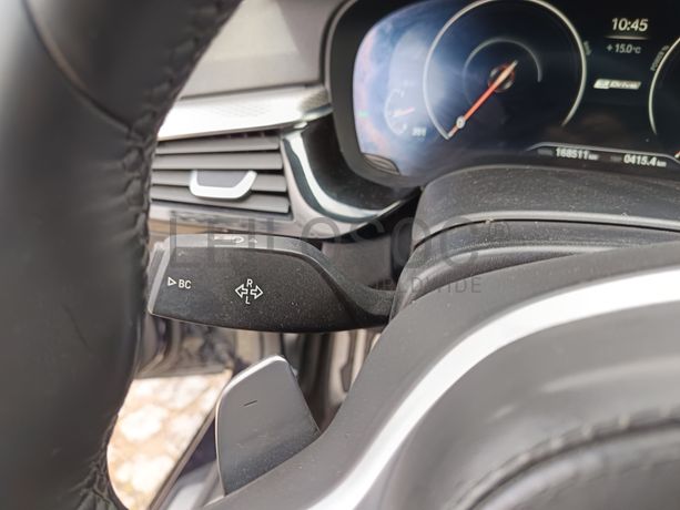 BMW 530E iPerformance Pack M · Ano 2018