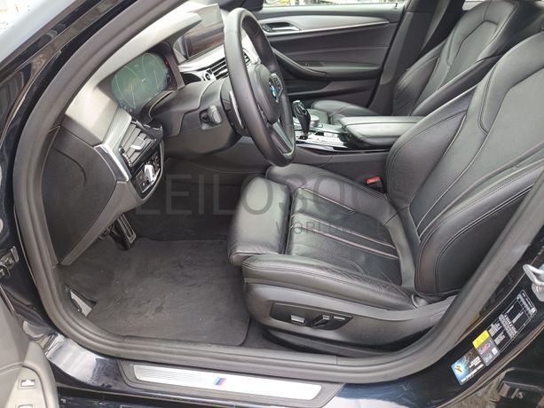 BMW 530E iPerformance Pack M · Ano 2018