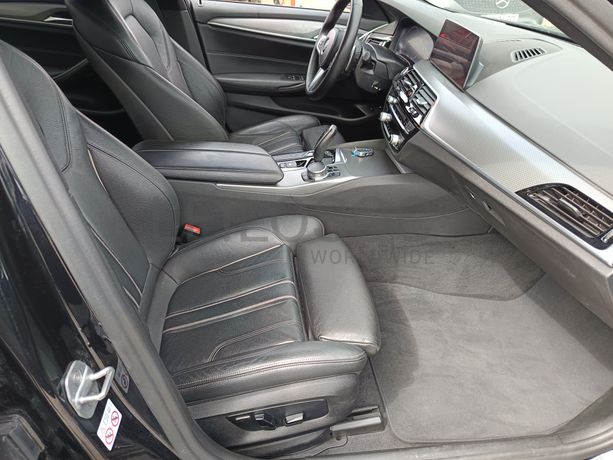 BMW 530E iPerformance Pack M · Ano 2018
