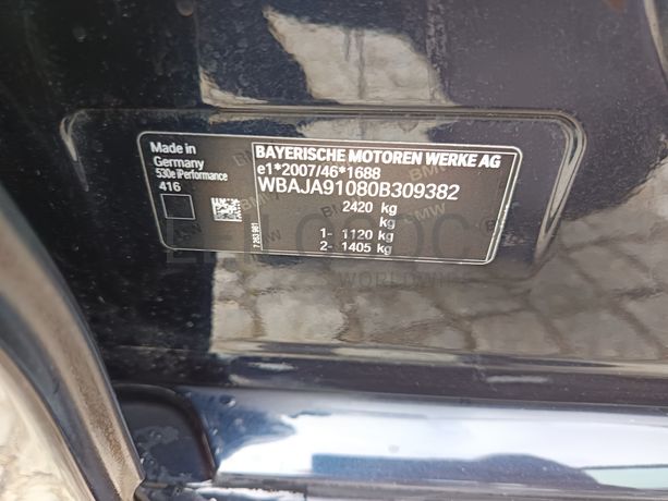 BMW 530E iPerformance Pack M · Ano 2018