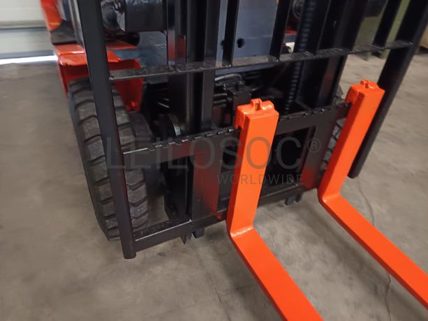 Empilhador Toyota de 2000Kg