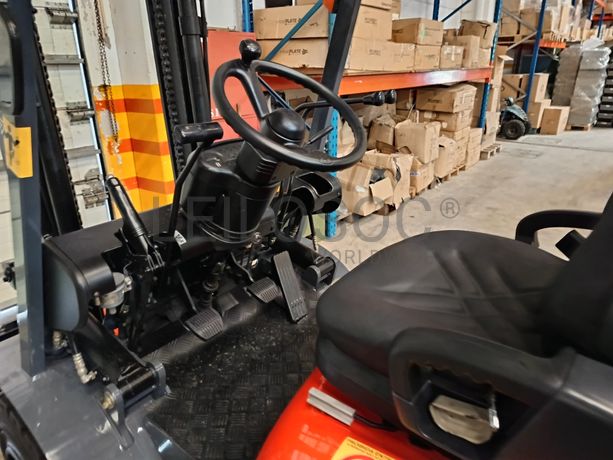 Empilhador Toyota Gás