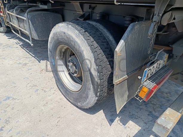 Volvo FL7 · Ano 1991 · Grua Hiab